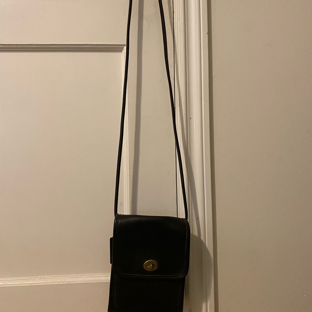 Vintage Coach crossbody purse